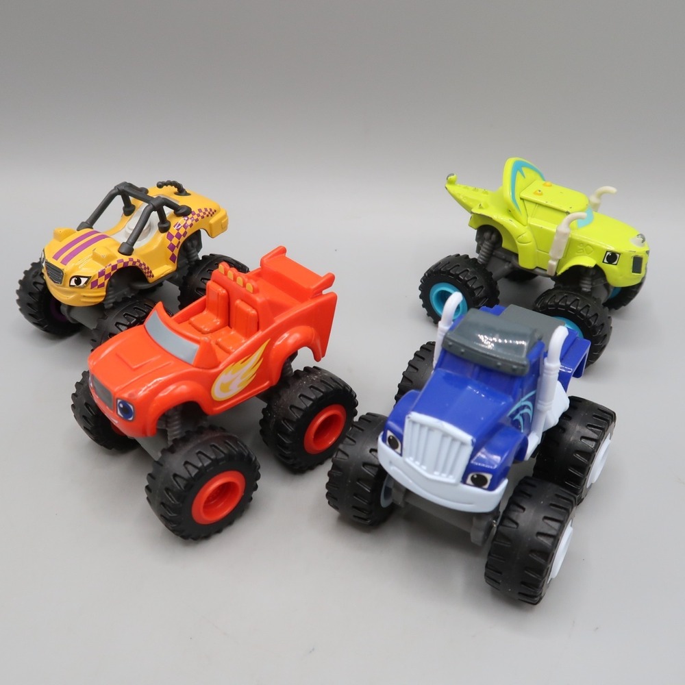 Blaze and The Monster Machines Blaze Zeg Chuggington Stripes Diecast Car Lot 4
